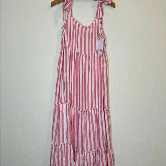 Isabel Maternity Candy Cane Stripe Maxi Dress Size Medium NWT - Picture 2 of 10
